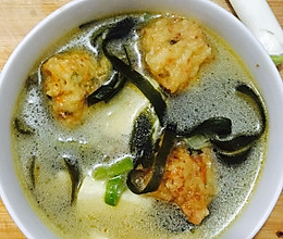 懒人食谱之海带豆腐丸子汤的做法
