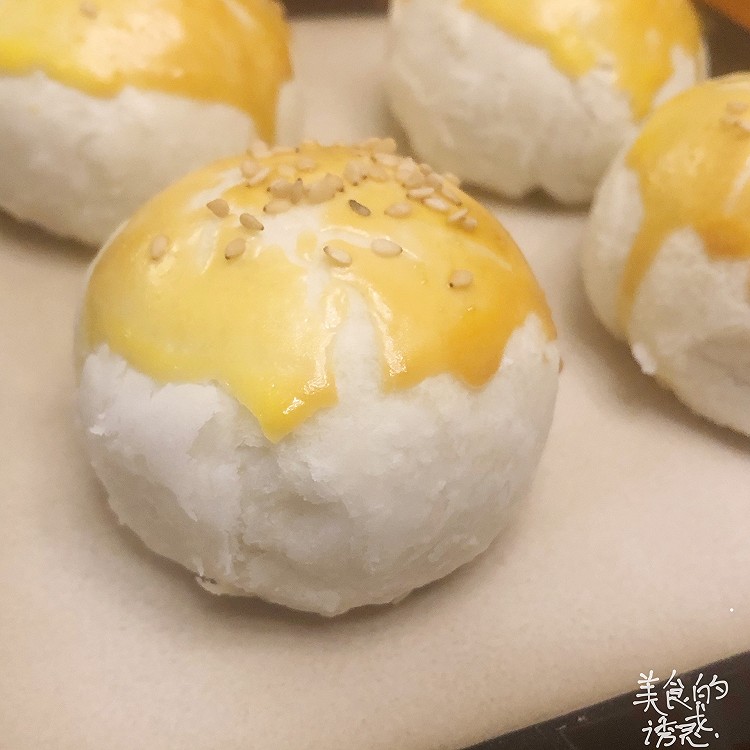 蛋黄酥的做法