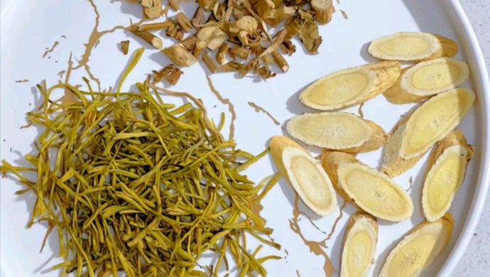 黄芪广藿香茶