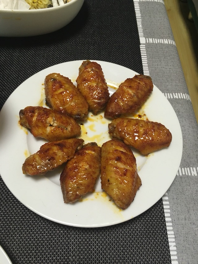 烤鸡翅（烤箱烤的啦）的做法