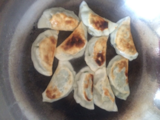 煎饺的做法图解3