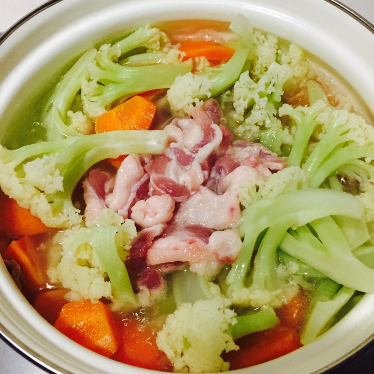 【快手炖菜系列】菜花甘笋煲的做法图解3
