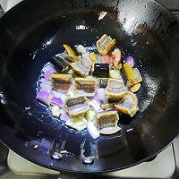 #厨房鲜香秘诀，太太乐松茸鲜，一餐一筷见鲜香#鳝鱼烧肉的做法图解5