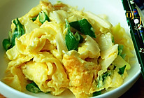 大葱炒鸡蛋：如何炒出滑嫩的鸡蛋的做法