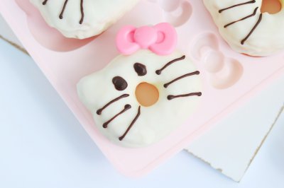 HelloKitty甜甜圈蛋糕