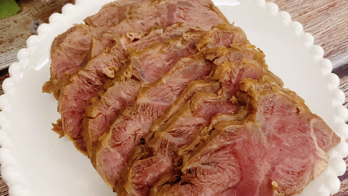 卤牛腱子肉