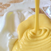 【视频】红豆抹茶奶油蛋糕～一个调色板蛋糕？的做法图解7