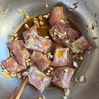 蒜香排骨的做法图解2