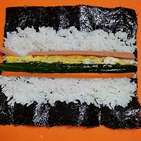 #巨下饭的家常菜#寿司紫菜包饭的做法图解7