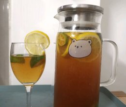 自制金桔柠檬茶的做法