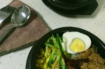 羊肉石锅拌饭