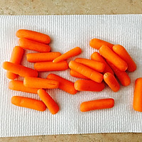 烤胡萝卜条的做法图解2
