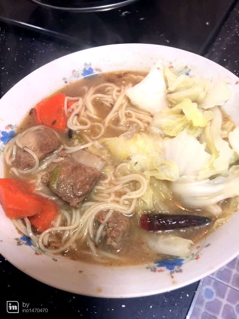 红烧排骨面
