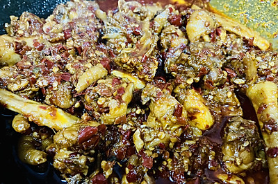 糍粑辣子鸡