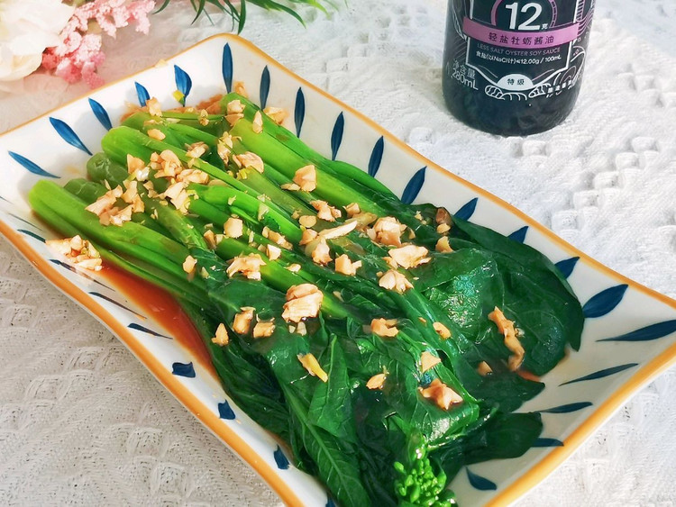 年夜饭上的爽口凉菜——白灼菜心的做法