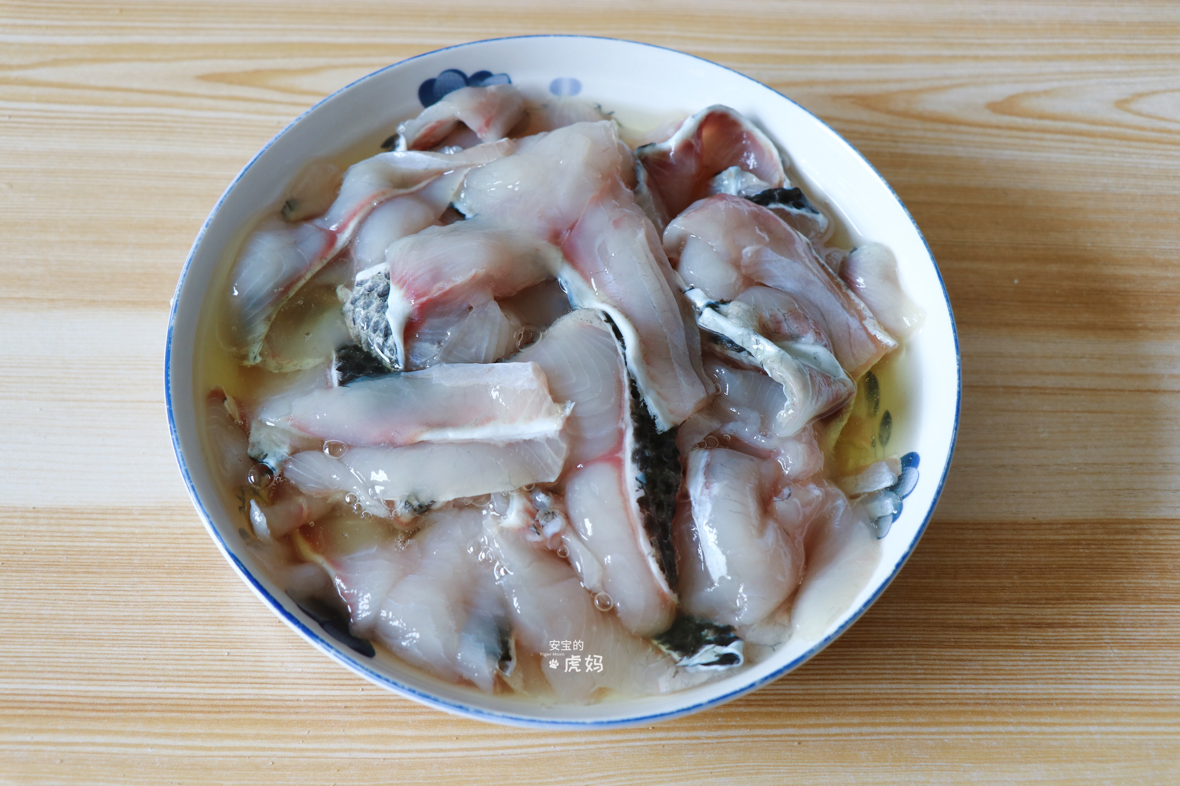 鲜椒乌鱼片怎么做_鲜椒乌鱼片的做法_豆果美食
