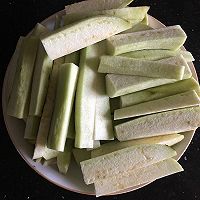 茄子炒豇豆的做法图解1
