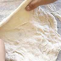 #西班牙橄榄西餐创意菜#牛肉时蔬西班牙橄榄披萨的做法图解5