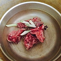 家常菜「东北酸菜炖肉」的做法图解4