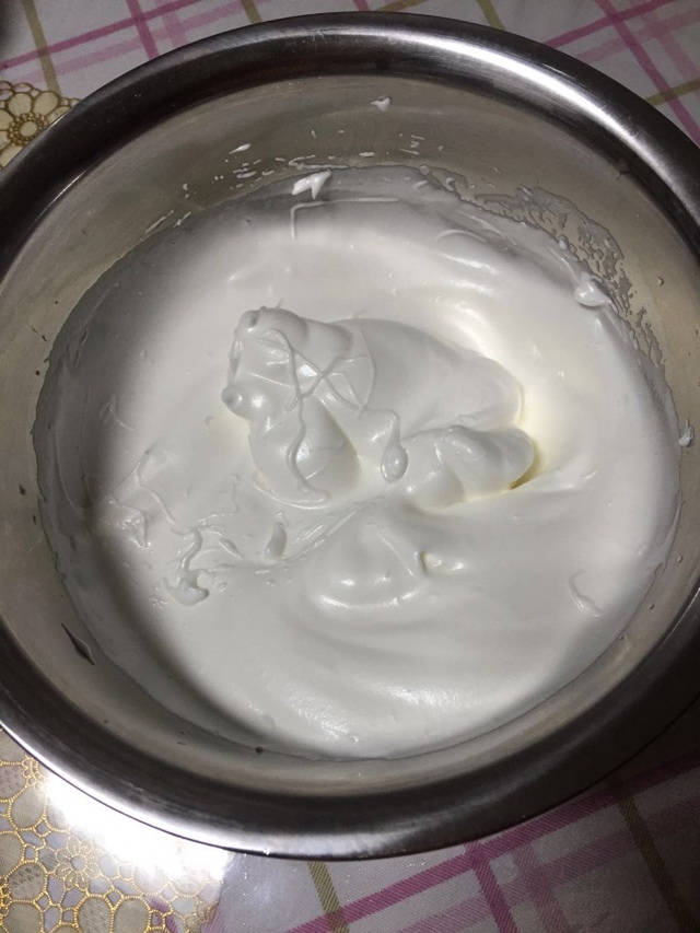 蔓越莓蛋糕卷的做法图解2
