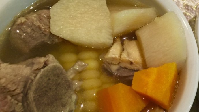 山药玉米排骨鸡汤