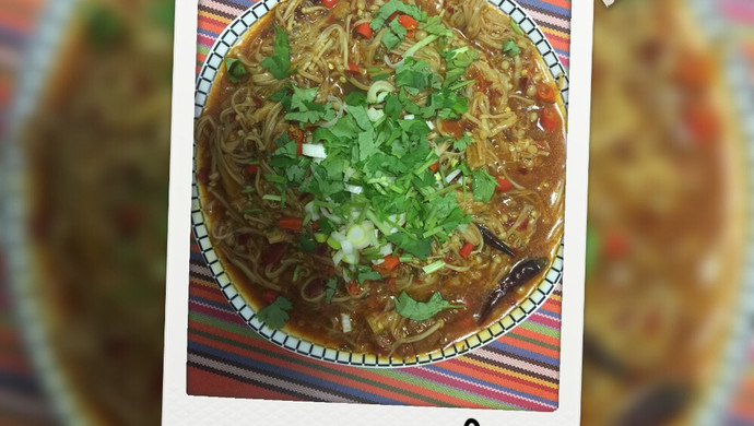 麻辣金针菇