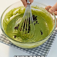 巨好吃 超简单 100%成功！抹茶蜜豆玛芬蛋糕的做法图解5