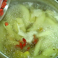 #憋在家里吃什么#生姜蜜梨汤的做法图解9
