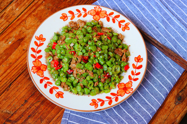 香辣肉末炒豆角￨上桌就被秒光的做法