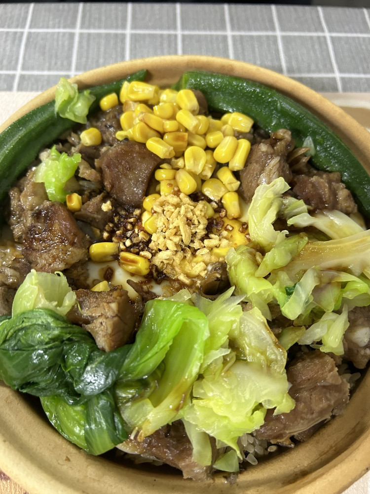 煲仔饭（可以用平底不粘锅做）的做法