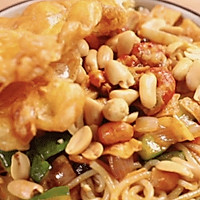 #15分钟周末菜#神仙料理｜小龙虾炸蛋螺蛳粉的做法图解7