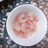 懒人减脂餐，好吃又能瘦的虾仁什锦粉丝的做法图解1