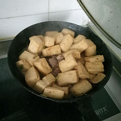 排骨炖千页豆腐