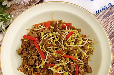 绿豆芽炒牛肉