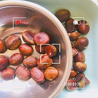 家庭烤箱版糖板栗子的做法图解1