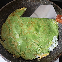 #童年不同样，美食有花样#翡翠蛋饼的做法图解8