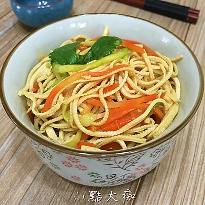 凉拌干豆腐丝