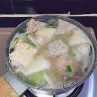营养满满的鱼头豆腐汤的做法图解3