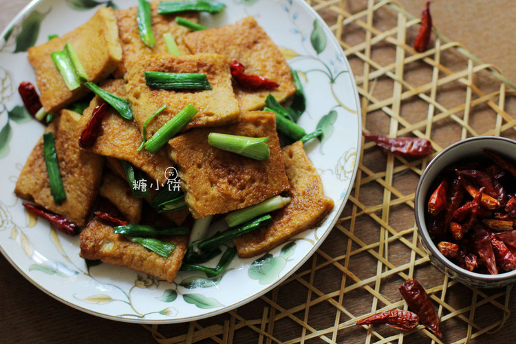 超下饭素食【孜然千页豆腐】的做法