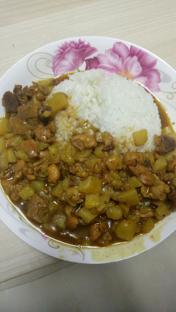 鸡肉土豆咖喱饭