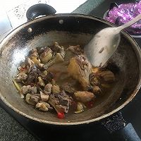 辣椒炒鸡肉的做法图解5