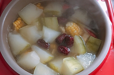 玉米冬瓜排骨汤