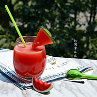 清凉解暑的西瓜汁#单挑夏天#的做法图解6