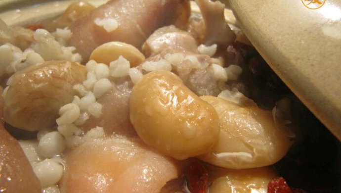 芸豆薏米煲猪手—冬季暖身