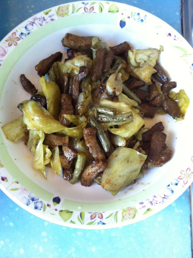 泡菜炒肉的做法