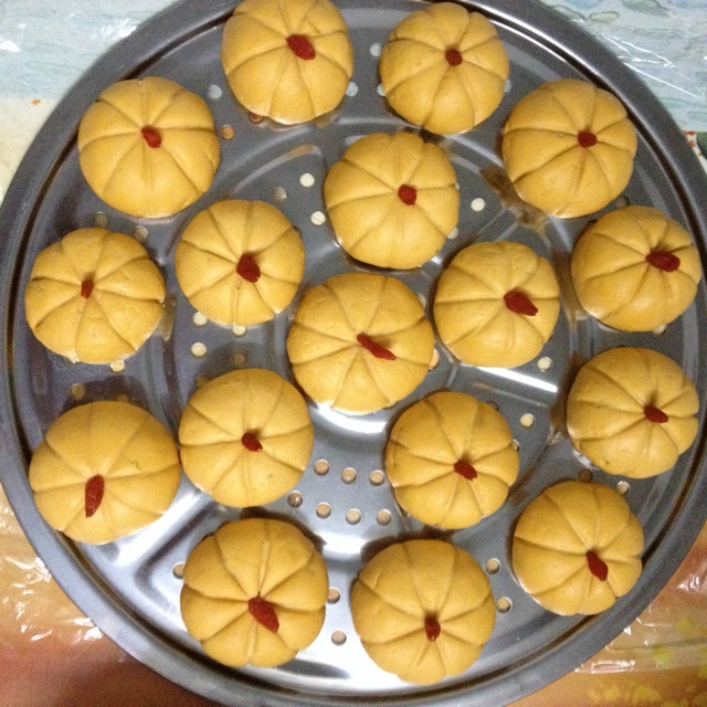 椰蓉馅的南瓜饼的做法图解9
