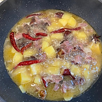 腊鸭腿炖土豆的做法图解4