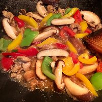 酱炒鲜菇彩椒的做法图解7
