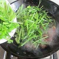 芹菜炒肉丝#舌尖上的春宴#的做法图解5