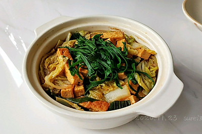 葱油豆腐白菜锅